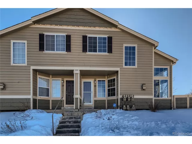 MLS: 5820741 Condo For Sale