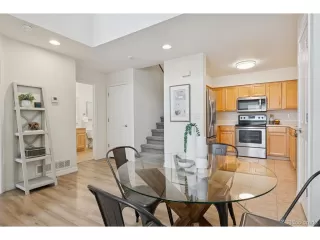 Photo #6: 5841773 Listing