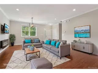 Photo #3: 5847048 Listing