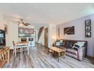 Photo #3: 5852922 Listing