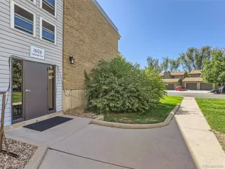 Photo #2: 5863131 Listing