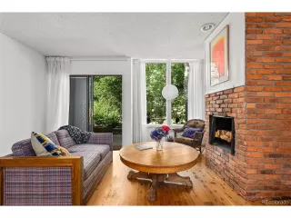 Photo #5: 5876399 Listing