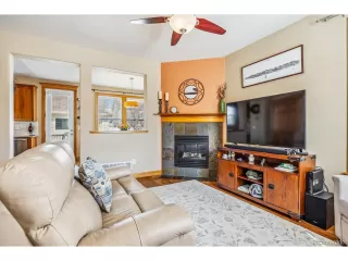 Photo #4: 5878521 Listing