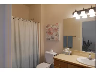 Photo #6: 5883910 Listing