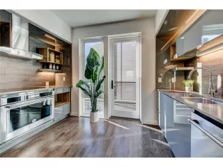 Photo #6: 5897316 Listing