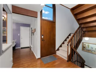 Photo #2: 5933716 Listing 