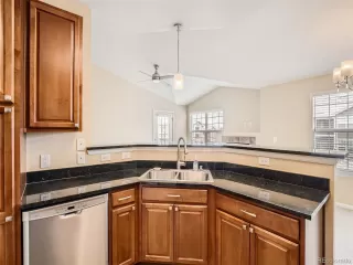 Photo #6: 5947892 Listing