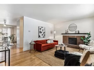 Photo #5: 5951691 Listing