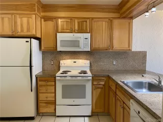 Photo #2: 5959012 Listing