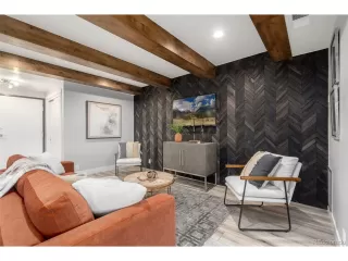 Photo #4: 5961354 Listing