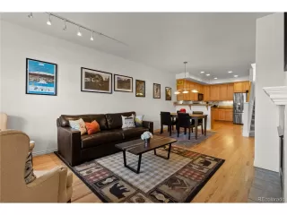 Photo #2: 5965625 Listing