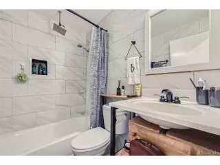 Photo #4: 5969180 Listing