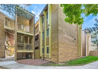 Photo #6: 5969180 Listing