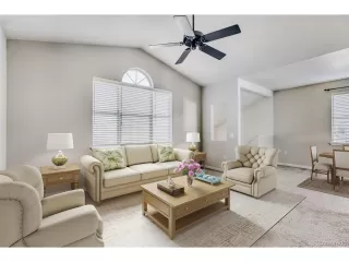 Photo #6: 5972071 Listing 