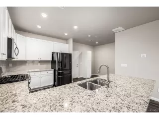 Photo #4: 5974392 Listing