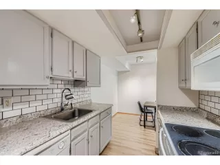 Photo #3: 5976115 Listing 