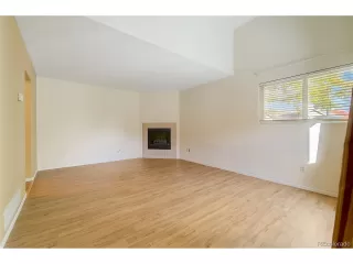 Photo #5: 5985625 Listing