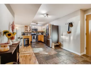 Photo #2: 5986925 Listing