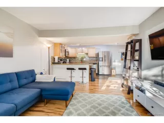 Photo #6: 5986925 Listing
