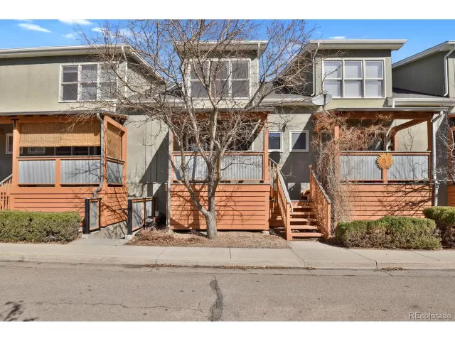 MLS: 5996535 Condo For Sale