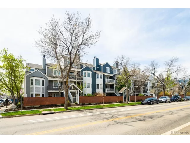 MLS: 6016748 Condo For Sale