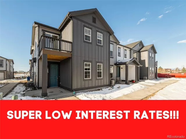 MLS: 6017490 Condo For Sale