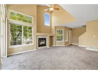 Photo #6: 6043929 Listing