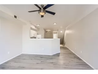 Photo #5: 6070529 Listing