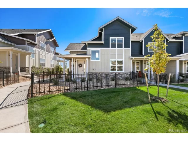 MLS: 6092378 Condo For Sale