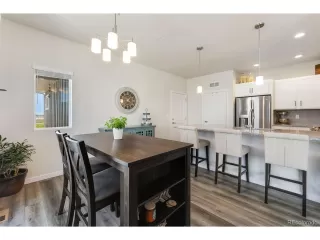 Photo #6: 6092378 Listing