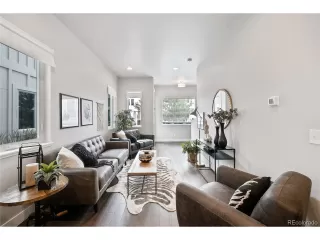 Photo #4: 6101625 Listing