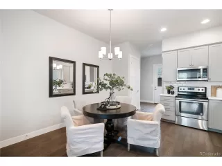 Photo #6: 6101625 Listing