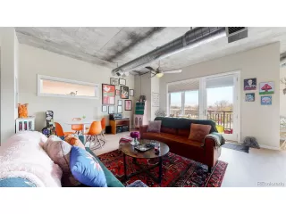 Photo #3: 6102914 Listing