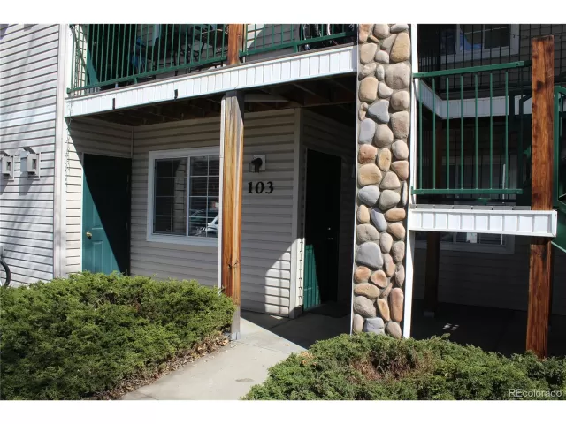 MLS: 6112656 Condo For Sale