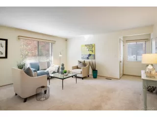 Photo #3: 6113691 Listing