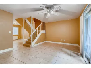 Photo #5: 6119876 Listing