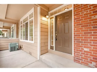 Photo #2: 6132446 Listing