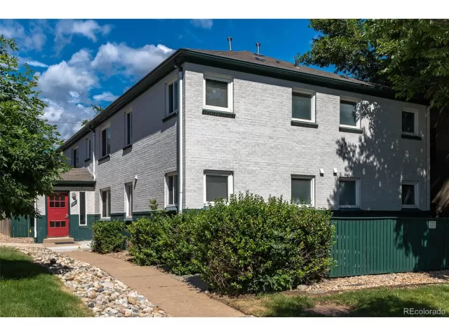 MLS: 6138110 Condo For Sale