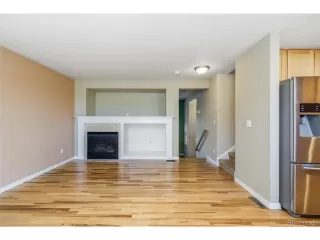 Photo #2: 6140099 Listing 