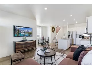 Photo #1: 6141502 Listing