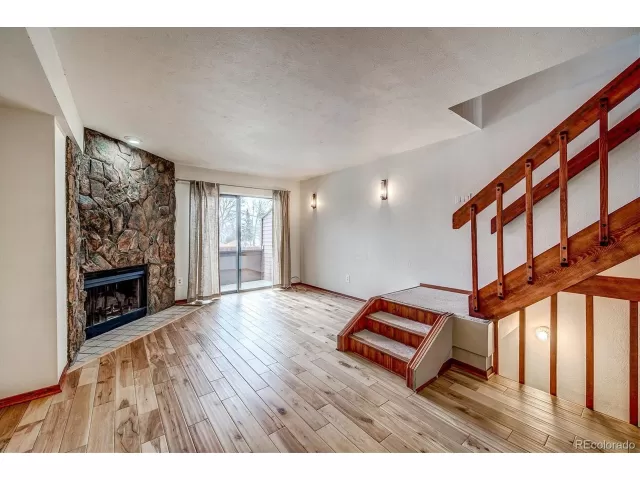 MLS: 6156195 Condo For Sale