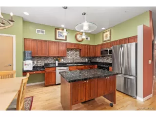 Photo #4: 6156702 Listing