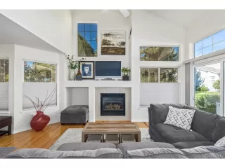 Photo #6: 6159241 Listing