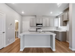 Photo #1: 6163352 Listing