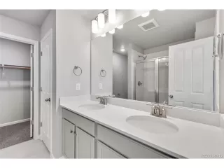 Photo #4: 6163352 Listing