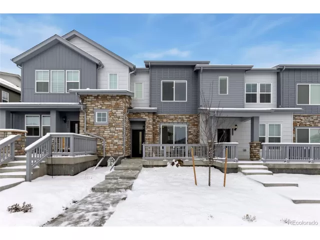 MLS: 6165095 Condo For Sale