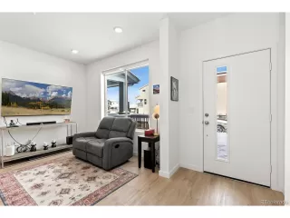 Photo #3: 6165095 Listing