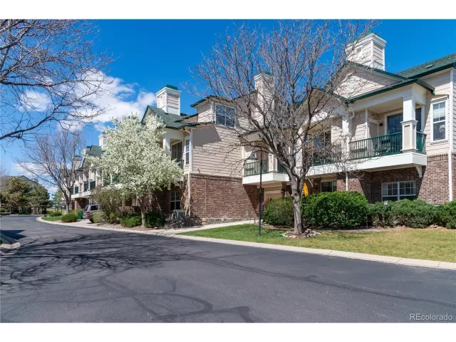 MLS: 6168734 Condo For Sale