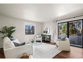 Photo #5: 6199165 Listing