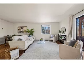 Photo #6: 6199165 Listing